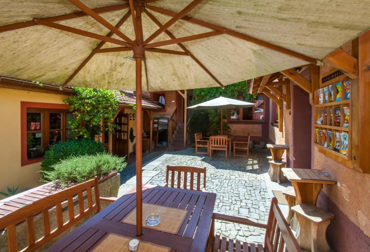 Hostel Postel Cesky Krumlov Ngoại thất bức ảnh