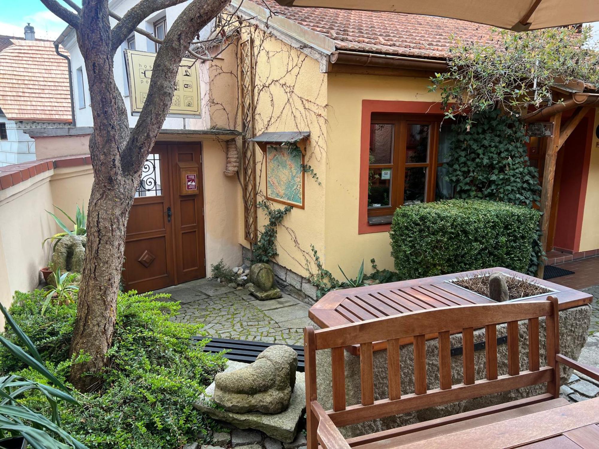 Hostel Postel Cesky Krumlov Ngoại thất bức ảnh